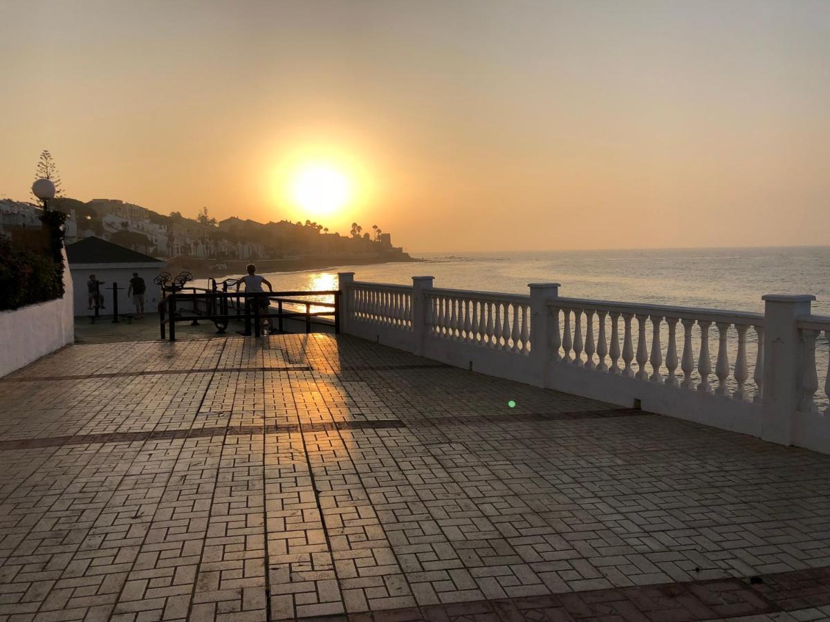Апартаменты Ribera Playa Alhamar Ситио-де-Калаонда Экстерьер фото