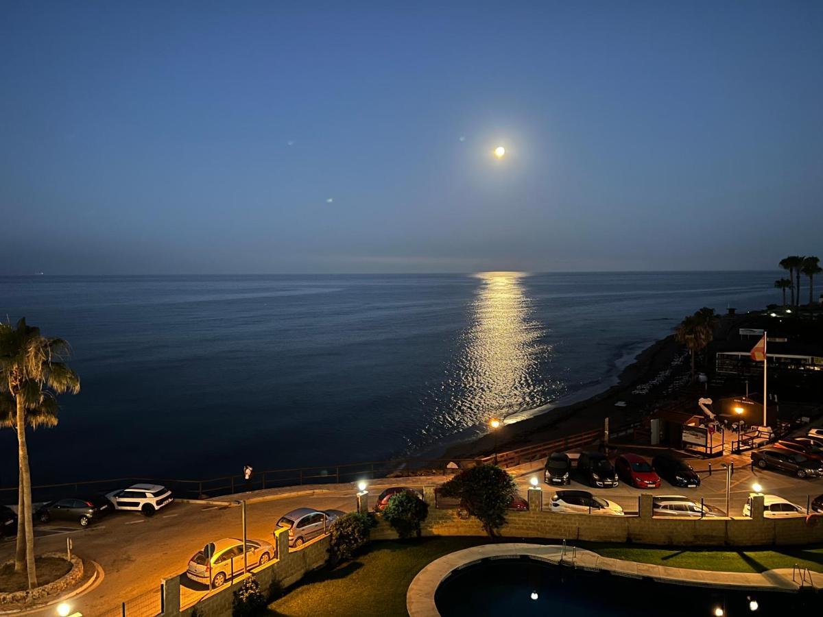 Апартаменты Ribera Playa Alhamar Ситио-де-Калаонда Экстерьер фото